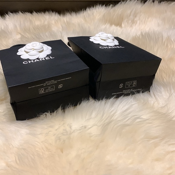 Set of 2 Chanel Shopping Bags Black authentic - Picture 4 of 9
